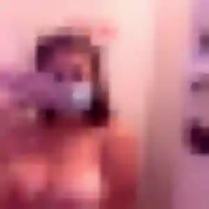 Profil de Hadija à Saint-Jean-de-Braye (25 ans) - rencontre plan cul anonyme