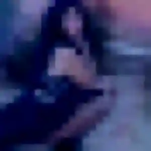 Contacte Noémie, 23 ans à Saint-Jory gratuitement