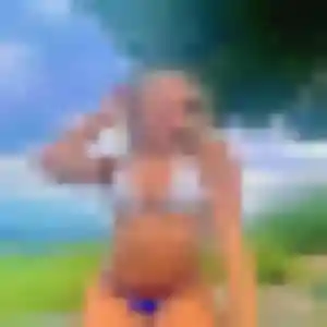 Kelly, femme de 25 ans propose rencontre plan cul à Saint-Just-en-Chaussée