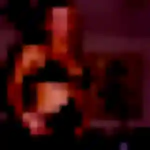Adeola, 21 ans, connectée à Saint-Pierre pour une rencontre coquine
