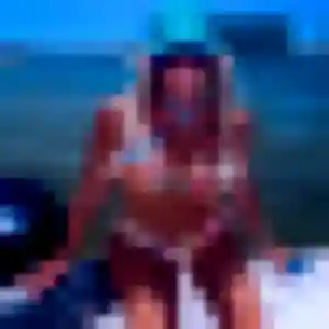 Sexy Solange, 21 ans à Saint-Pol-de-Léon - la contacter