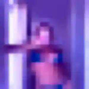 Véronique, femme de 27 ans veut rencontre plan cul à Saint-Saturnin-lès-Avignon