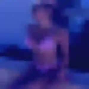Photo privée de Laura, 24 ans à Sartrouville - rencontre sans lendemain