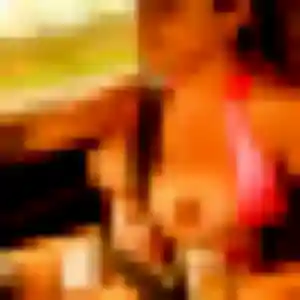 Rejoins Laura, 19 ans à Seyssinet-Pariset gratuitement