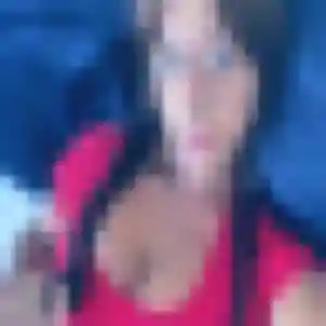 Esi (41 ans) à Thorigné-Fouillard cherche un rencontre plan cul rapidement