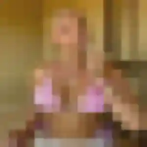 Nadia (19 ans) à Trets propose un rencontre plan cul aujourd'hui