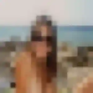 Gnilane (28 ans) à Ugine propose un rencontre plan cul rapidement