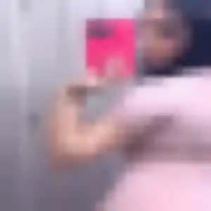 Profil de Oumou Kalsoum à Vélizy-Villacoublay (23 ans) - rencontre plan cul anonyme