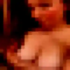 Afia, 36 ans, connectée à Villeneuve-lès-Avignon pour une rencontre coquine