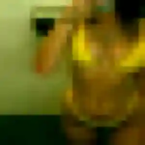 Nadia (19 ans) à Villeneuve-Tolosane propose une rencontre maintenant