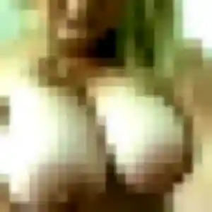 Élise, femme de 31 ans cherche rencontre plan cul à Villerest